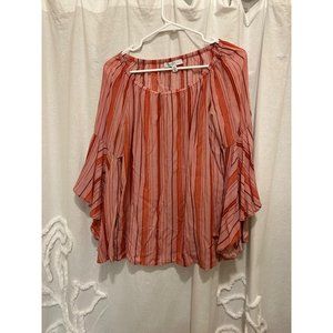 Women's Blouse Size Small. Flowing Sleeves.